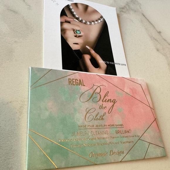 New Baroque Freshwater Pearl Ring with Rhinestones. Fits ring sizes 6-8 - Picture 3 of 4